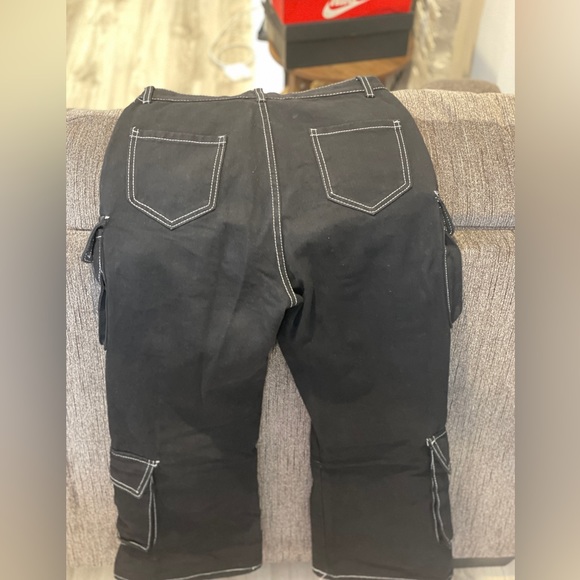 Black Cargo Jeans - Picture 4 of 5